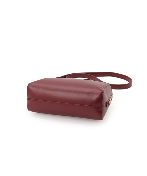 SHOO・LA・RUE(シューラルー)の「【2WAY】ミニボストンバッグ(ショルダーバッグ・レディース・ブラック/ボルドー/ブラウン系・00)」の5枚目の写真