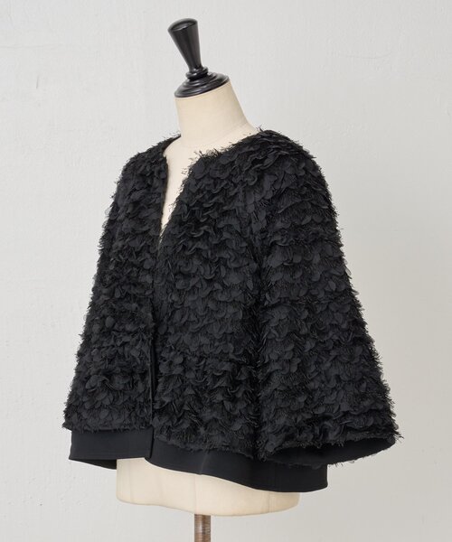 LIVETART（リヴェタート）の「フリンジ刺繍ブルゾン（ノーカラージャケット・レディース・ブラック・FREE）」の9枚目の写真