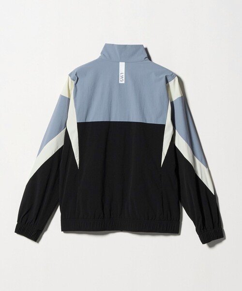 極美品 RUSSELUNO ジップジャケット ブルゾン スタッズ 袖ロゴ ゴルフ 極美品 RUSSELUNO ジップジャケット ブルゾン スタッズ 袖ロゴ