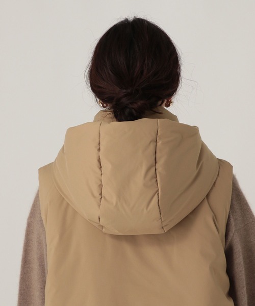 Elura（エルーラ）の「蓄熱綿ベスト/596030（その他アウター・レディース・ブラック/キャメル・FREE）」の19枚目の写真