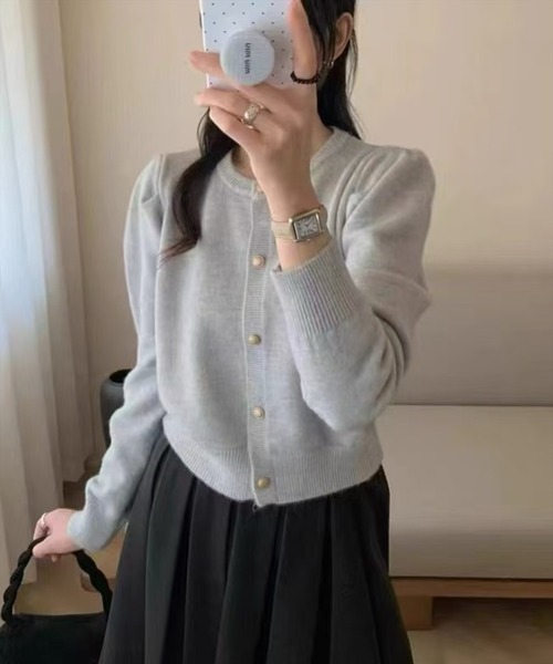 STAY MOTION（ステイモーション）の「【WEB限定】長袖ニットカーディガン［韓国ファッション カジュアル 着回し抜群］≪AW新作≫（カーディガン/ボレロ・レディース・グレー/ベージュ/レッド/ブラック・F）」の2枚目の写真