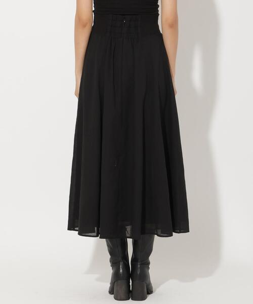 AND COUTURE（アンドクチュール）の「サイドリブシアーフレアスカート（スカート・レディース・ブラック/ブラウン・MEDIUM/SMALL）」の5枚目の写真
