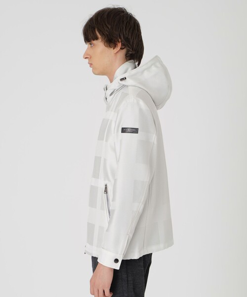 BLACK LABEL CRESTBRIDGE(ブラックレーベル・クレストブリッジ)の「シャドーチェックカルゼパーカー(パーカー・メンズ・グレー系その他/ブラック/ブルー・M/L/XL)」の6枚目の写真