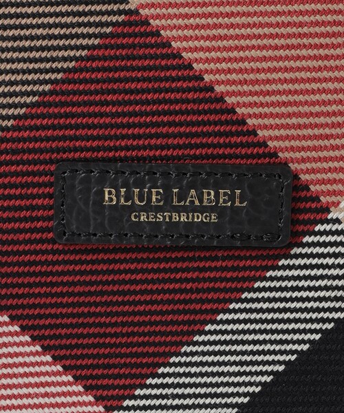 BLUE LABEL CRESTBRIDGE（ブルーレーベルクレストブリッジ）の「クレストブリッジチェックカルゼトートバッグ（トートバッグ・レディース・レッド/ベージュ系その他・FREE）」の7枚目の写真