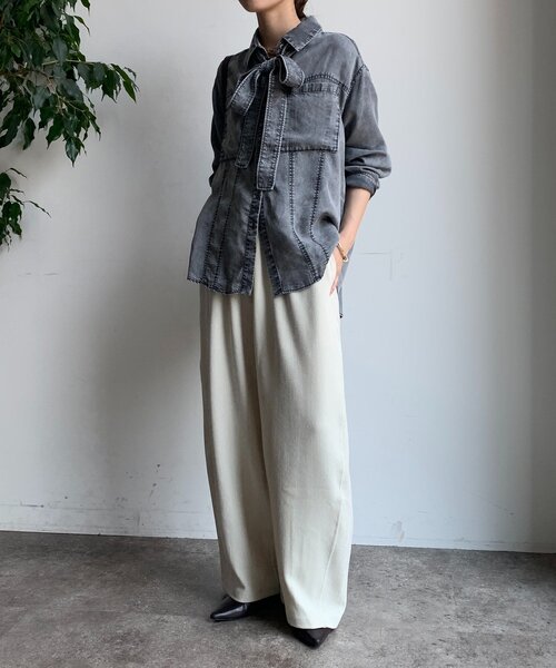 DouDou（ドゥドゥ）の「【WEB限定】棒タイ2WAYリヨセルデニムシャツ（シャツ/ブラウス・レディース・インディゴブルー/ブラック・FREE）」の8枚目の写真