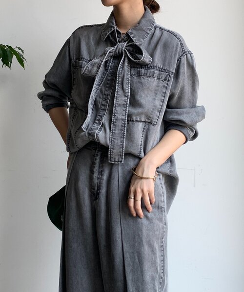DouDou（ドゥドゥ）の「【WEB限定】棒タイ2WAYリヨセルデニムシャツ（シャツ/ブラウス・レディース・インディゴブルー/ブラック・FREE）」の12枚目の写真