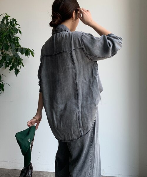 DouDou（ドゥドゥ）の「【WEB限定】棒タイ2WAYリヨセルデニムシャツ（シャツ/ブラウス・レディース・インディゴブルー/ブラック・FREE）」の14枚目の写真