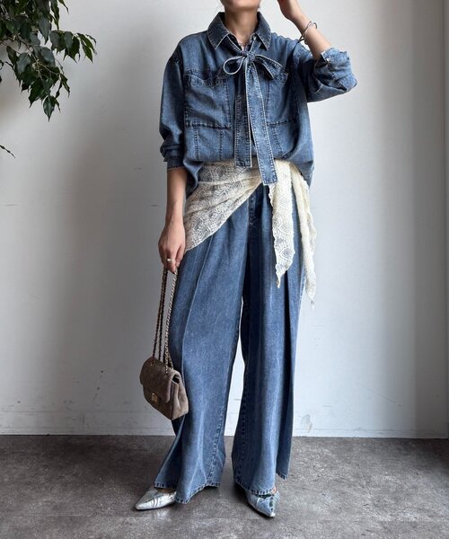 DouDou（ドゥドゥ）の「【WEB限定】棒タイ2WAYリヨセルデニムシャツ（シャツ/ブラウス・レディース・インディゴブルー/ブラック・FREE）」の15枚目の写真