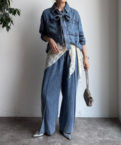 DouDou（ドゥドゥ）の「【WEB限定】棒タイ2WAYリヨセルデニムシャツ（シャツ/ブラウス・レディース・インディゴブルー/ブラック・FREE）」の16枚目の写真