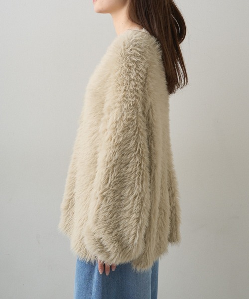 PUAL CE CIN（ピュアルセシン）の「シャギーニットVネックカーディガン（カーディガン/ボレロ・レディース・ベージュ/チャコールグレー・FREE）」の17枚目の写真