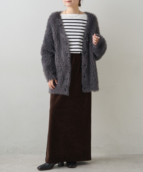 PUAL CE CIN（ピュアルセシン）の「シャギーニットVネックカーディガン（カーディガン/ボレロ・レディース・ベージュ/チャコールグレー・FREE）」の13枚目の写真