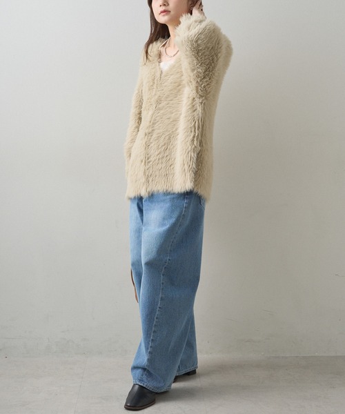 PUAL CE CIN（ピュアルセシン）の「シャギーニットVネックカーディガン（カーディガン/ボレロ・レディース・ベージュ/チャコールグレー・FREE）」の9枚目の写真