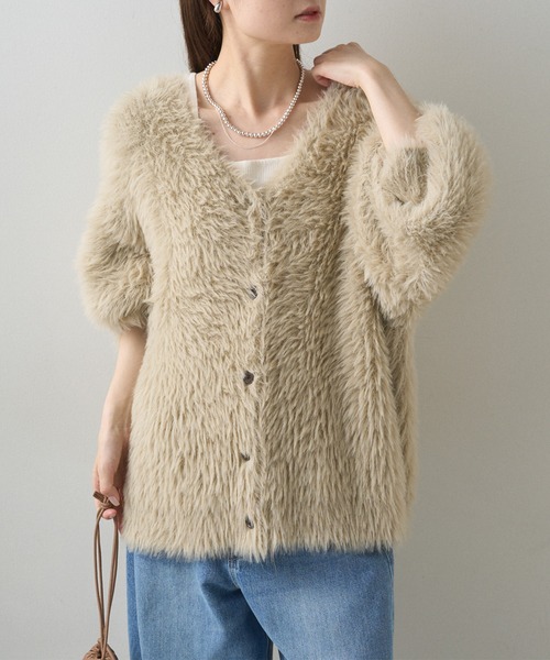 PUAL CE CIN（ピュアルセシン）の「シャギーニットVネックカーディガン（カーディガン/ボレロ・レディース・ベージュ/チャコールグレー・FREE）」の22枚目の写真