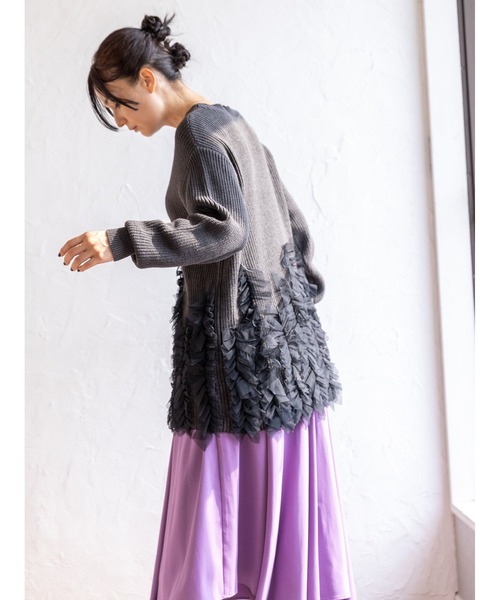 OSMOSIS（オズモーシス）の「チュールフリルニットプルオーバー（ニット/セーター・レディース・グレー/ブラック/チャコール/レッド・ONE SIZE）」の21枚目の写真