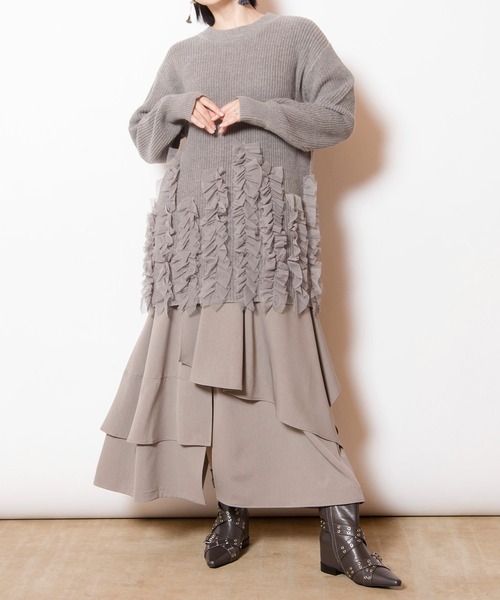 OSMOSIS（オズモーシス）の「チュールフリルニットプルオーバー（ニット/セーター・レディース・グレー/ブラック/チャコール/レッド・ONE SIZE）」の9枚目の写真