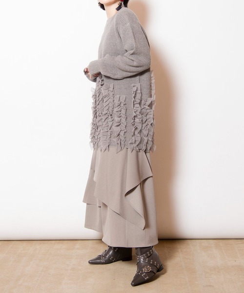 OSMOSIS（オズモーシス）の「チュールフリルニットプルオーバー（ニット/セーター・レディース・グレー/ブラック/チャコール/レッド・ONE SIZE）」の8枚目の写真