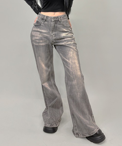 FOLLOWIN(フォロウィン)の「3color/Y2Kヴィンテージルーズフレアウォッシュデニム(デニムパンツ・レディース・グレー/ブラック/ブルー・LARGE/MEDIUM/SMALL)」の2枚目の写真