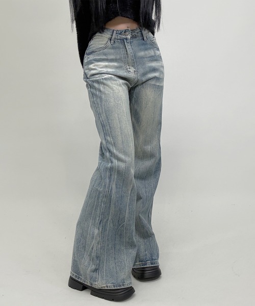 FOLLOWIN(フォロウィン)の「3color/Y2Kヴィンテージルーズフレアウォッシュデニム(デニムパンツ・レディース・グレー/ブラック/ブルー・LARGE/MEDIUM/SMALL)」の3枚目の写真