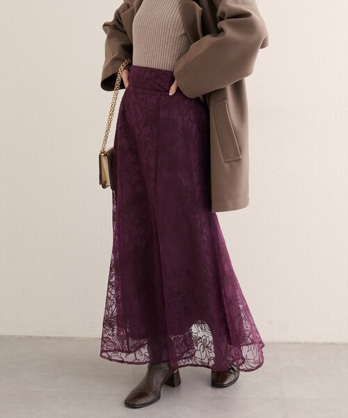 natural couture（ナチュラルクチュール）の「【WEB限定】〈osono〉長さ変えられるチュール刺繍レーススカート（スカート・レディース・グレイッシュベージュ/ネイビー/ボルドー・FREE）」の9枚目の写真