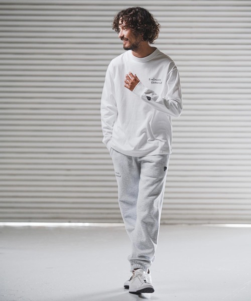 1minute 1second(ワンミニットワンセカンド)の「mlt5440-9oz USA cotton long sleeve cut&sewn with cursive embroidery ロングスリーブTシャツ(1M25F340)(Tシャツ/カットソー・メンズ・ホワイト/ホワイト×レッド/ブラック・S/M/L/XL)」の6枚目の写真