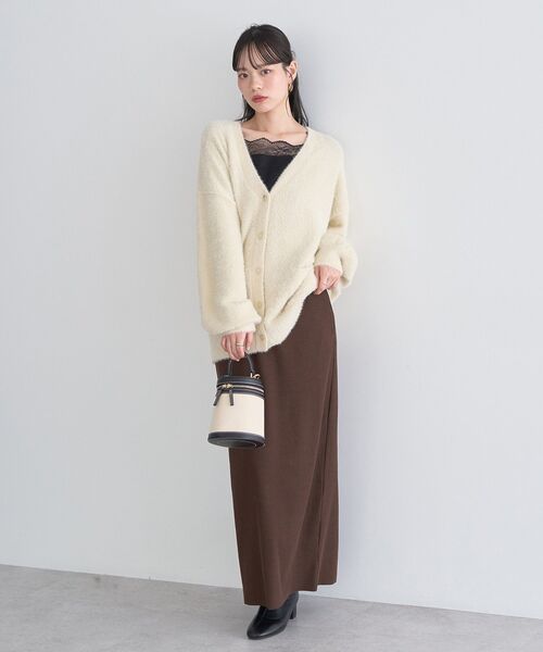 earth music&ecology（アースミュージックアンドエコロジー）の「【吸湿発熱/前後2WAY】あったかフェミニンインナー（2wayネック）（Tシャツ/カットソー・レディース・ライトグレー/ブラック/オフホワイト/ホワイト系その他2・S/M）」の6枚目の写真