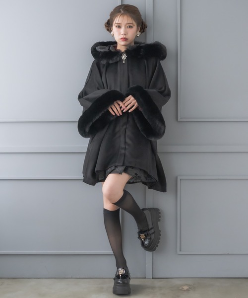ファーケープコート（その他アウター）｜couture BY ROJITA