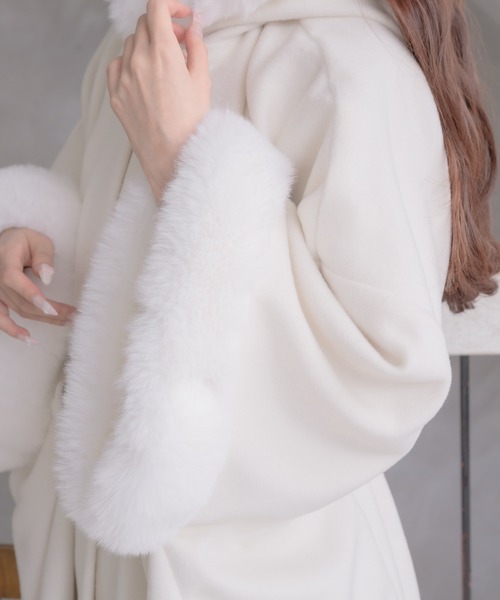 couture BY ROJITA(クチュールバイロジータ)の「ファーケープコート(その他アウター・レディース・ピンク/ホワイト/ブラック・FREE)」の15枚目の写真