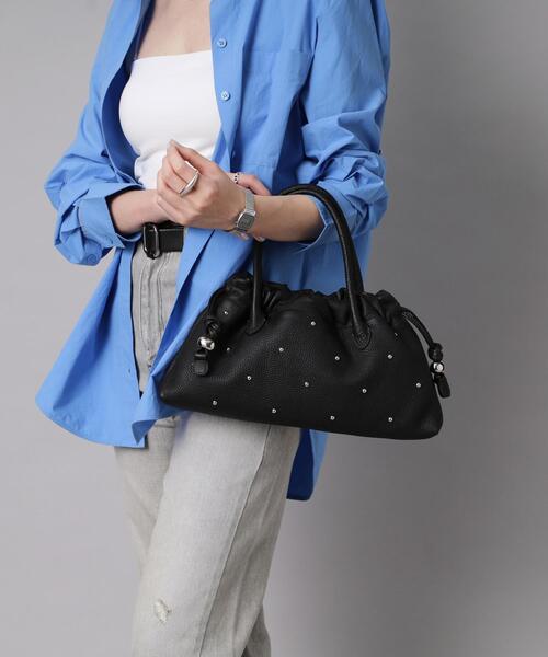 TOFF&LOADSTONE(トフアンドロードストーン)の「Chou chou Studs(シュシュ スタッズ)S(ハンドバッグ・レディース・ブラック/ホワイト系・00)」の4枚目の写真