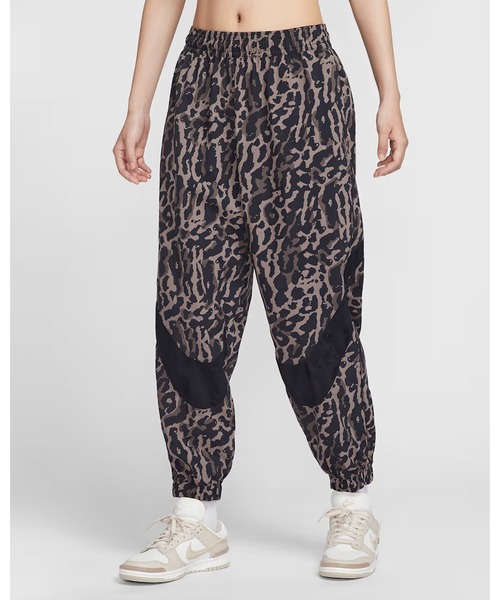 ☆週末限定値下げ☆ NIKE IB7267オーバートラックパンツ　アニマル柄 セール】NIKE/ナイキ トラックパンツ アニマル柄 IB7267-009/IB7267