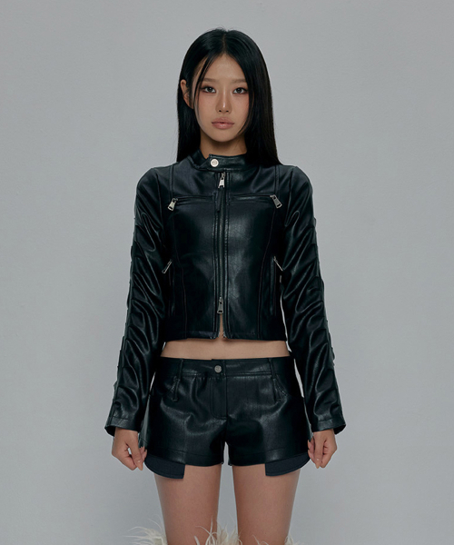 CROSS PATCHED SHIRRING LEATHER JACKET_BLACK（ライダースジャケット