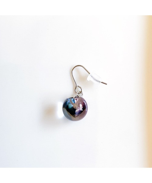 tone(トーン)の「【TOMEI LAB】グラデーション クリア ピアス(MA)(ピアス(両耳用)・レディース・ブラウン系その他/ピンク系その他/グリーン系その他・FREE)」の6枚目の写真