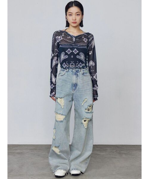 EMODA(エモダ)の「バルキーワイドハイウエストクラッシュジーンズ(デニムパンツ・レディース・ライトブルー/インディゴブルー・X-SMALL/SMALL/MEDIUM)」の16枚目の写真