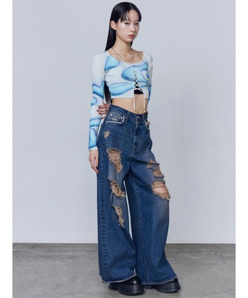 EMODA(エモダ)の「バルキーワイドハイウエストクラッシュジーンズ(デニムパンツ・レディース・ライトブルー/インディゴブルー・X-SMALL/SMALL/MEDIUM)」の20枚目の写真