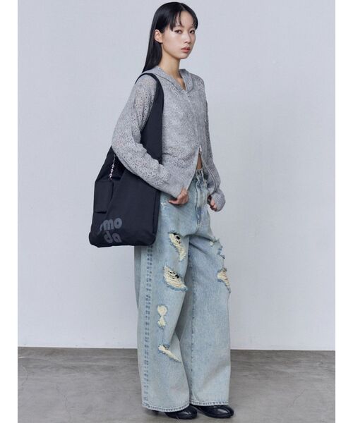 EMODA(エモダ)の「バルキーワイドハイウエストクラッシュジーンズ(デニムパンツ・レディース・ライトブルー/インディゴブルー・X-SMALL/SMALL/MEDIUM)」の22枚目の写真