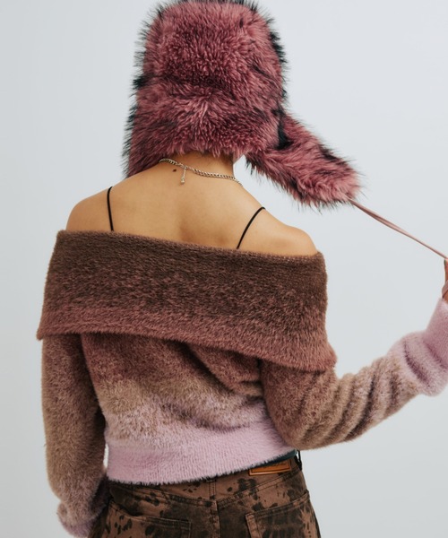 atmos pink(アトモスピンク)の「atmos pink Off Shoulder Knit Tops / アトモス ピンク オフ ショルダー ニット トップス(ニット/セーター・レディース・グレー/ブルー/ピンク・FREE)」の10枚目の写真