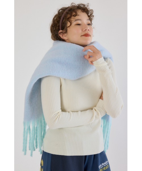 RODEO CROWNS WIDE BOWL（ロデオクラウンズワイドボウル）の「カラーボリュームマフラー（マフラー・レディース・ベージュ系その他/レッド系その他/パープル系その他・FREE）」の3枚目の写真