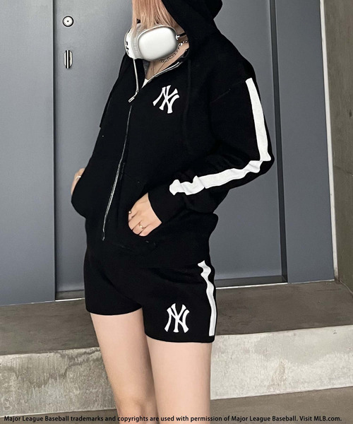 BACK TO THE FIELD（バック トゥー ザ フィールド）の「【MLB】刺しゅうロゴニットセットアップ（セットアップ・レディース・ブラック/グレー/カーキ系・FREE）」の4枚目の写真