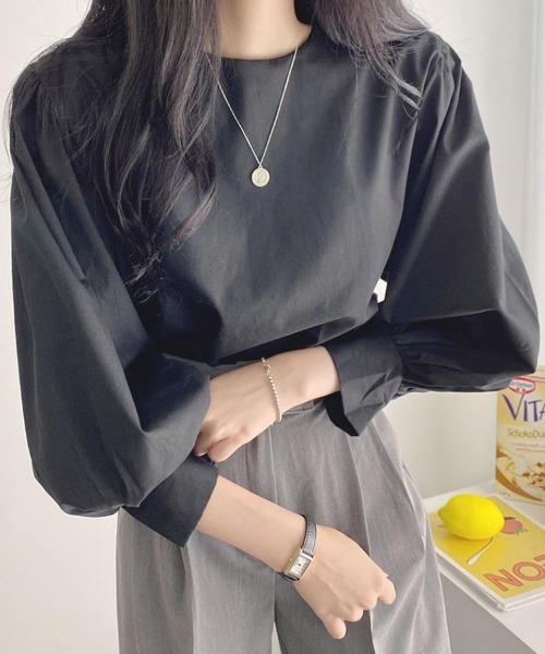 Flugge(フラッジー)の「ボリュームスリーブブラウス(シャツ/ブラウス・レディース・ホワイト/ブラック/ブルー・LARGE/MEDIUM)」の7枚目の写真