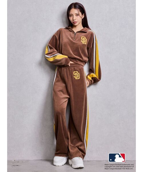 MLB（メジャーリーグベースボール）の「GYDA［MLB］2ラインハーフZIPショートトップス（Tシャツ/カットソー・レディース・ブラック/オフホワイト/ブラウン・FREE）」の14枚目の写真