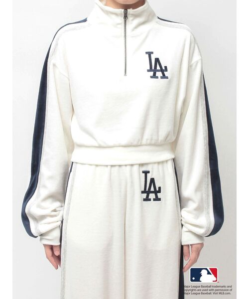 MLB（メジャーリーグベースボール）の「GYDA［MLB］2ラインハーフZIPショートトップス（Tシャツ/カットソー・レディース・ブラック/オフホワイト/ブラウン・FREE）」の16枚目の写真