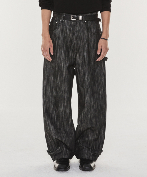 KICHUL(キチョル)の「Hem button wide denim pants (raw black)(デニムパンツ・メンズ・その他・SMALL/MEDIUM/LARGE)」の1枚目の写真