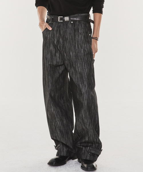 KICHUL(キチョル)の「Hem button wide denim pants (raw black)(デニムパンツ・メンズ・その他・SMALL/MEDIUM/LARGE)」の4枚目の写真