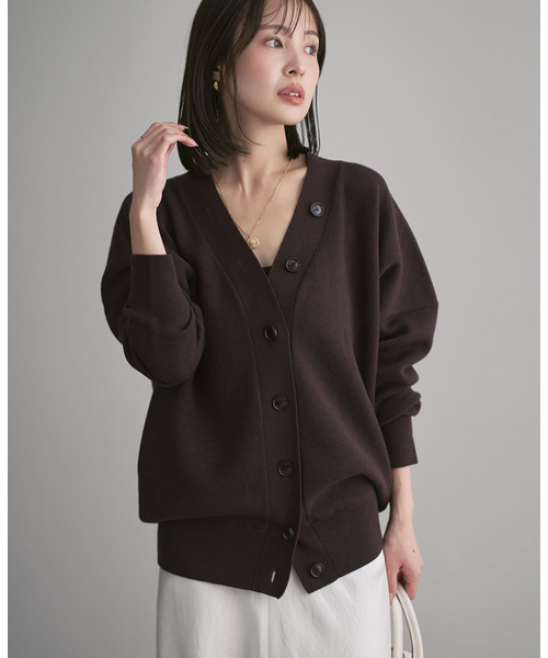 Noble(ノーブル)の「《追加》Vネックドルマンカーディガン(カーディガン/ボレロ・レディース・ブラウン/ベージュ/ピンク系その他・FREE)」の8枚目の写真