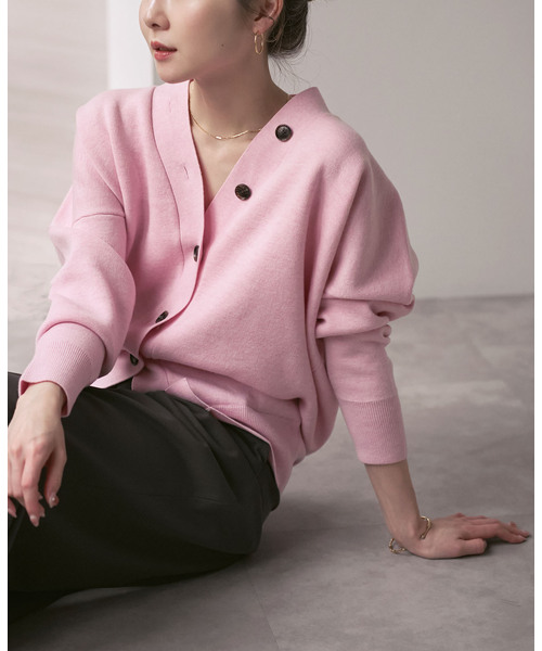 Noble(ノーブル)の「《追加》Vネックドルマンカーディガン(カーディガン/ボレロ・レディース・ブラウン/ベージュ/ピンク系その他・FREE)」の16枚目の写真