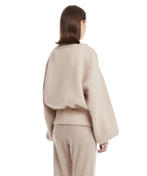 TRUNK PROJECT（トランクプロジェクト）の「Beige Bomber Zip-Up Knit Cardigan（カーディガン/ボレロ・レディース・ベージュ・SMALL/X-SMALL）」の2枚目の写真