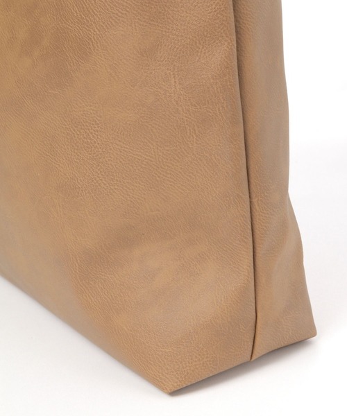 LAKOLE（ラコレ）の「アシメソフトハトメショルダーバッグ / 636240（ショルダーバッグ・レディース・ブラウン/オフホワイト/ブラック・FREE）」の21枚目の写真