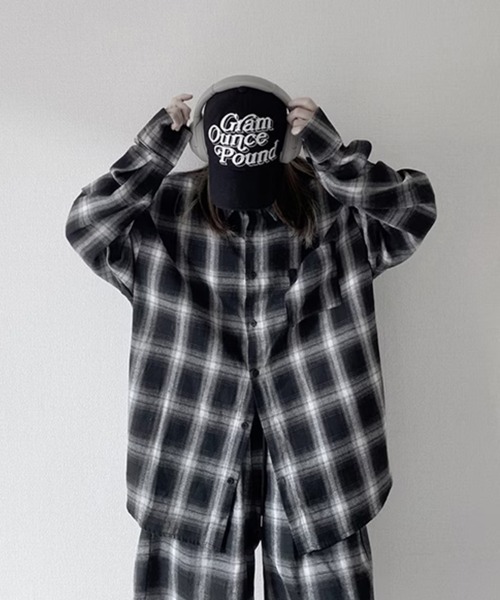 YACA(ヤーカ)の「Over Size Check Shirt/オーバーサイズチェックシャツ【unisex item】(シャツ/ブラウス・レディース・ブラック・FREE)」の7枚目の写真