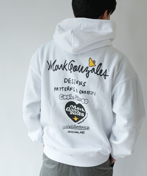 RiNc (リンク)の「【 MARK GONZALES 】 バック アートロゴ プルオーバー パーカー(パーカー・メンズ・杢グレー/ブラック/ホワイト・M/L/XL)」の4枚目の写真