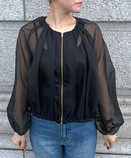 JENNE(ジェンヌ)の「日本製シアーライトブルゾン(その他アウター・レディース・スモークピンク/ブラック/ホワイト・LARGE/MEDIUM/SMALL)」の9枚目の写真