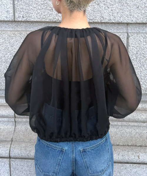 JENNE(ジェンヌ)の「日本製シアーライトブルゾン(その他アウター・レディース・スモークピンク/ブラック/ホワイト・LARGE/MEDIUM/SMALL)」の10枚目の写真